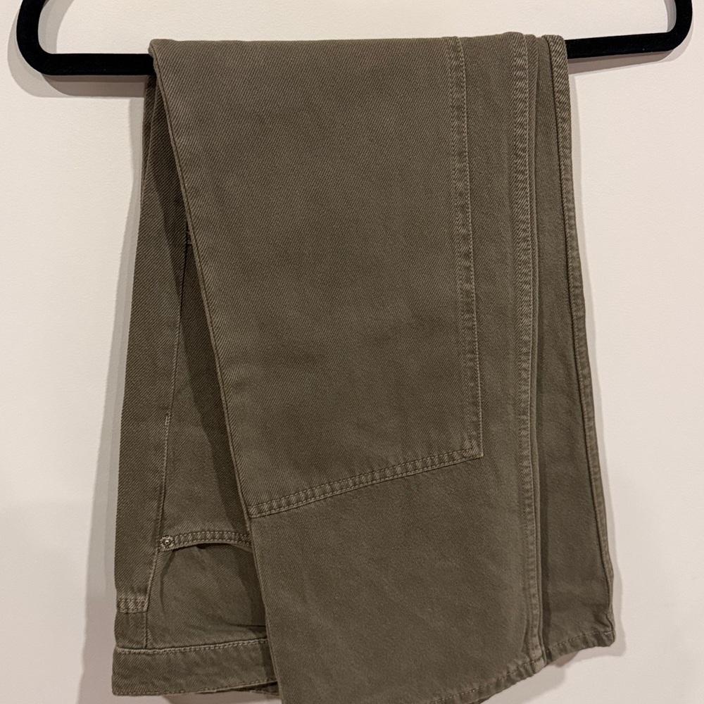 Mid Rise Green Jeans - Picture 7 of 7
